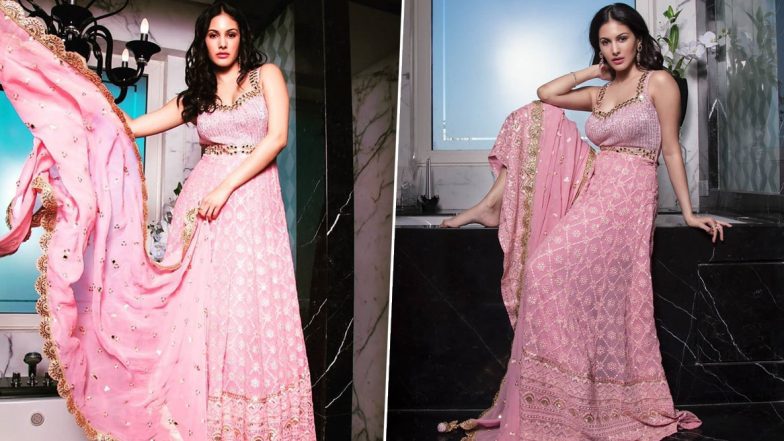Amyra Dastur Is Calling All the Pinkaholics With This Desi Barbie Look for FabLook Magazine Photoshoot!