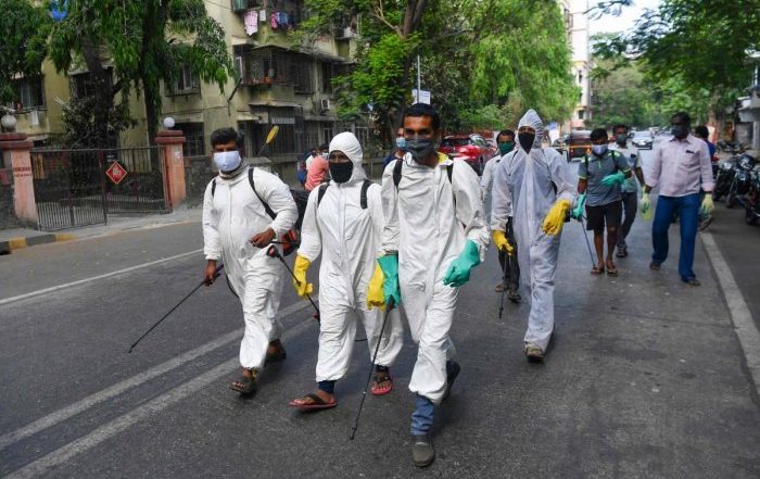 BMC Mandates 100% Attendance for All its Employees in Offices, On-Field Duty Amid Coronavirus Lockdown, Gives Relaxation to People Over 55 Years of Age