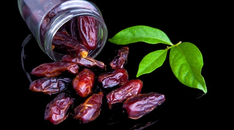 How to Eat Dates (Khajur) to Lose Weight