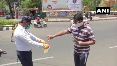 Bhopal Police Make Violators Sanitise Currency Notes Before Taking Challan Money