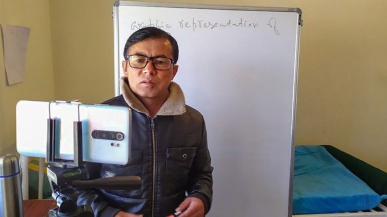 Coronavirus Positive Teacher in Ladakh Takes Online Classes Due to Passion For Teaching And Concern For Students