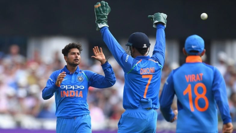 Kuldeep Yadav Misses MS Dhoni Behind the Stumps, Chinaman Bowler Also Opens Up About Being Benched at KKR During IPL 2021