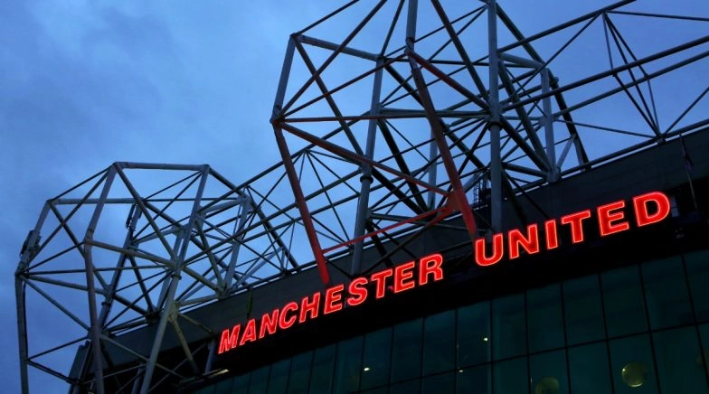Manchester United to Refund Season Ticket Holders for Remaining Home Matches