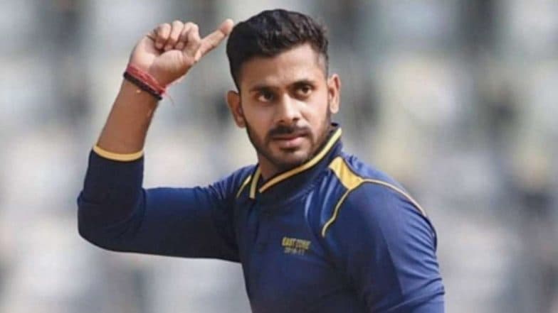 Petrol Price Breaches Rs 100 Mark: Cricketer Manoj Tiwary Takes a Jibe on Petrol and Diesel Price Hike