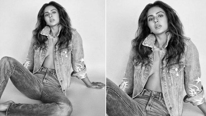 Rakul Preet Singh Just Made Regular 'Denim On Denim' Outfit Look Extra Hot! (View Pic)