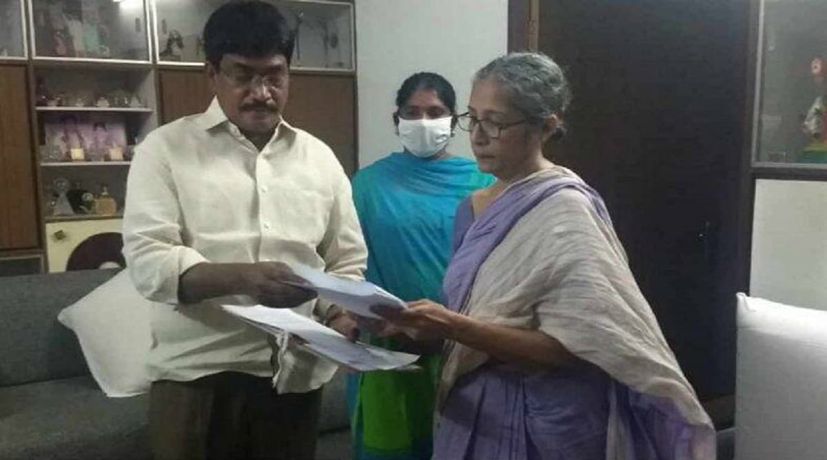 Andhra Pradesh CID Arrests 60-Year-Old P Ranganayakamma for 'False Comments' on Social Media Against State Govt Over Vizag Gas Leak Tragedy Andhra Pradesh CID Arrests 60-Year-Old P Ranganayakamma for 'False Comments' on Social Media Against State Govt Over Vizag Gas Leak Tragedy