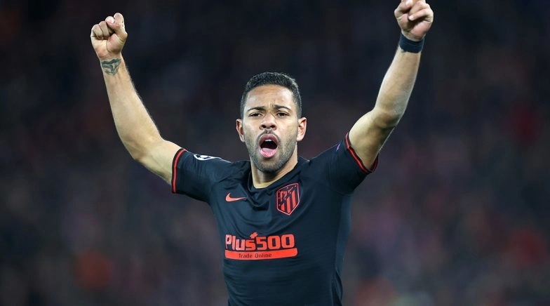 Renan Lodi, Atletico Madrid Defender, Returns to Training After Recovering From Coronavirus