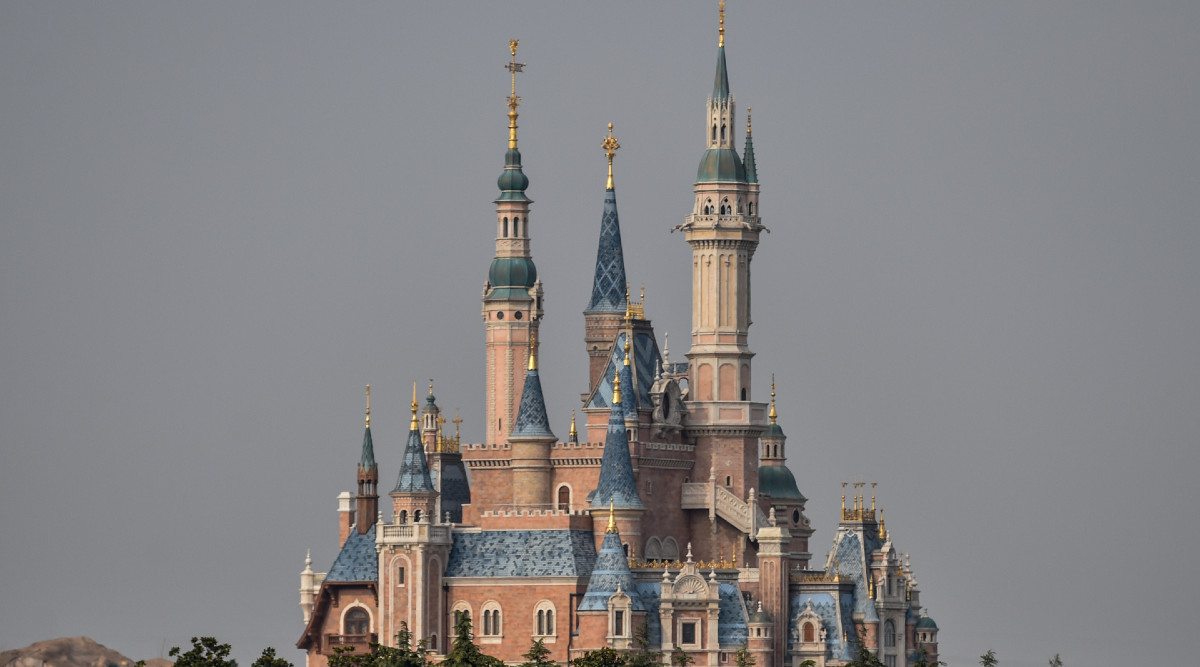 Shanghai Disneyland Reopens With Controlled Capacity After 