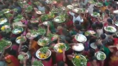 Crowd Gathered at Kolagondanahalli Village in Karnataka For a Fair, Panchayat Development Officer Who Gave Permission Suspended; View Pics