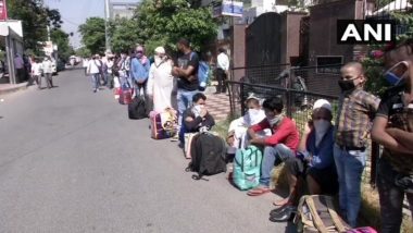 Delhi's Feroz Shah Kotla Ground Used as COVID-19 Centre to House And Test Migrant Workers Before They Leave For Their Hometowns