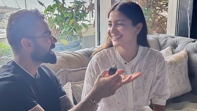 Virat Kohli Says 'I Love You' To Anushka Sharma on Her 32nd Birthday, Feeds Cake In This Adorable Photo! Here's Kohli's Birthday Wish For Wifey
