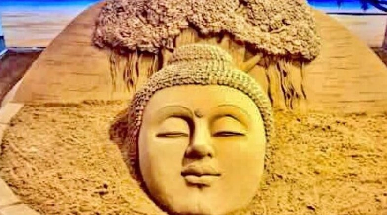 Sudarsan Pattnaik Shares Throwback Photo of Lord Buddha Sand Art to Celebrate Buddha Jayanti 2020 