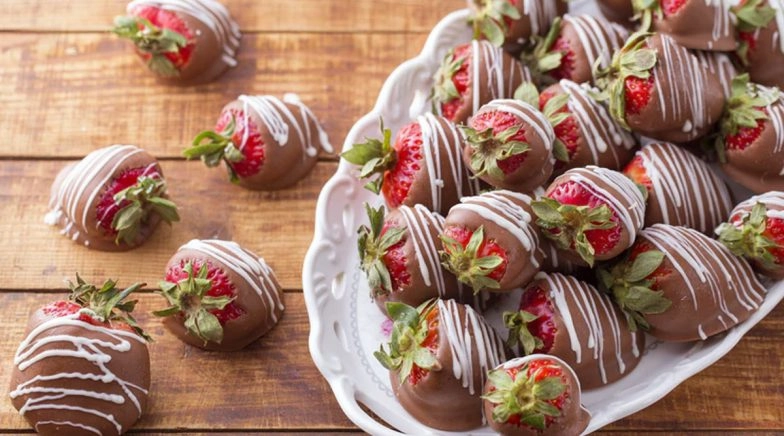 How to Make Chocolate Covered Strawberries at Home? Surprise Your Mom With This Easy Recipe 