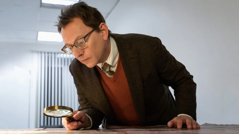 Michael Emerson Loves Making His Villain Characters ‘Calm, Quiet and Friendly’