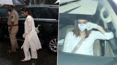 Sushant Singh Rajput Funeral: Kriti Sanon, Shraddha Kapoor Attend the Ceremony to Pay their Condolences (View Pics)