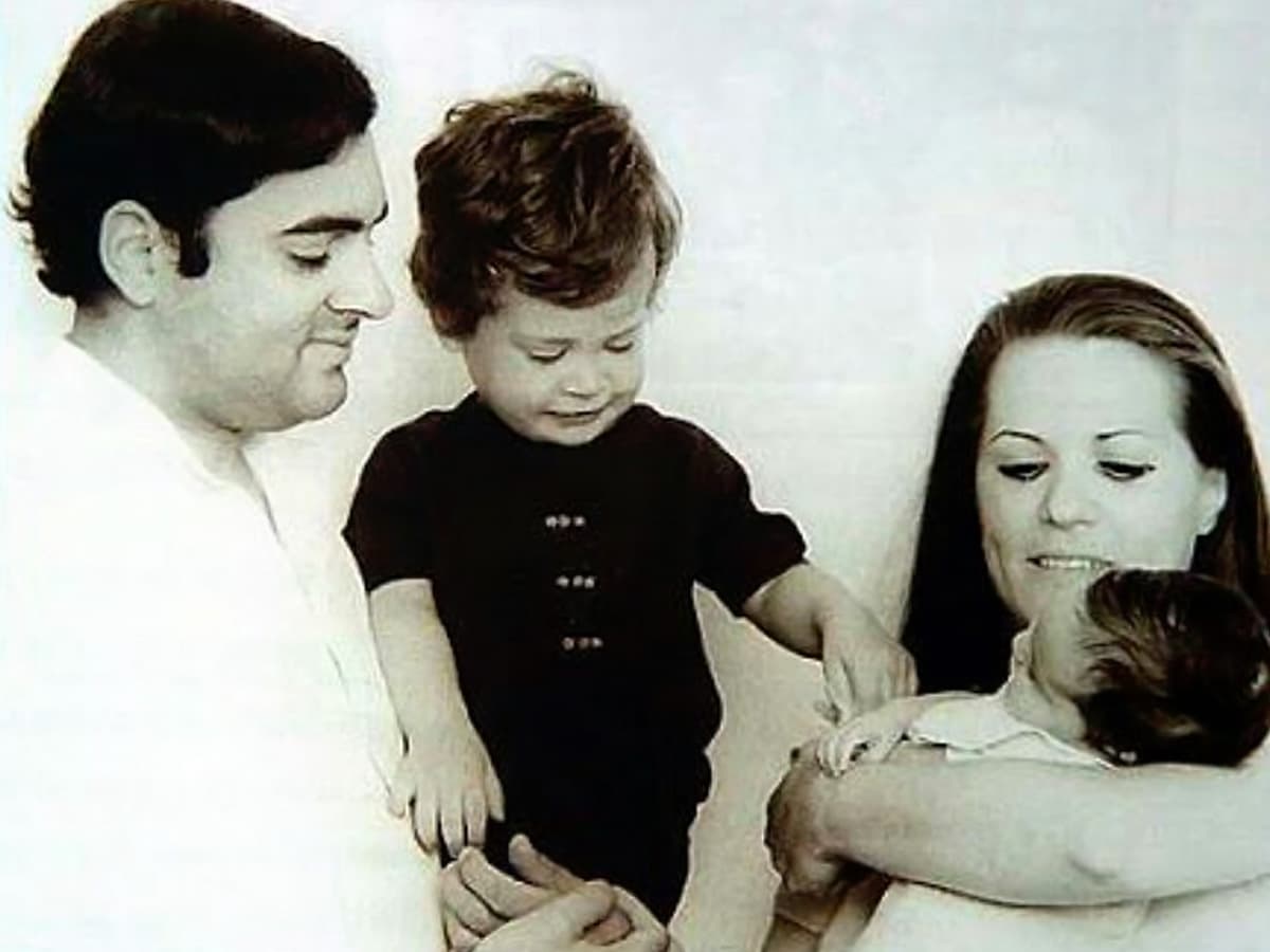 Rahul Gandhi Turns 50: Lesser-Seen Childhood and Family Photos of the ...