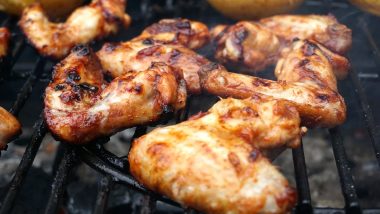 Fourth of July 2020: Here’s The Recipe of Grilled Chicken Wings to Enjoy on US Independence Day (Watch Video)