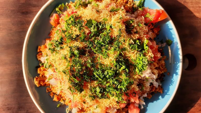 Nutritious Khakhra Chat: Here’s Healthy Recipe of This Famous Indian Snack  (Watch Video)