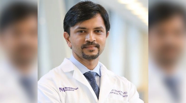 Indian-Origin Doctor Ankit Bharat Perform First Known US Lung Transplant for COVID-19 Patient