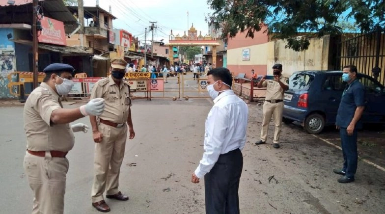 Goa CM Pramod Sawant Visits COVID-19 Containment Zone in Vasco