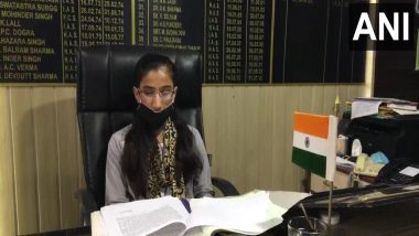 Himachal Pradesh: Hina Thakur, Peon's Daughter, Takes Over Kangra Sub-Divisional Magistrate Office for a Day