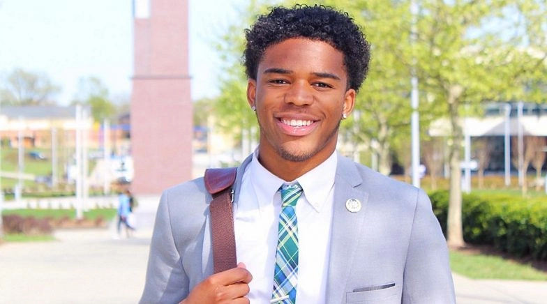 Nigel Hammett (23) Pays Off $48K Student Loan Debt in Just 10 Months