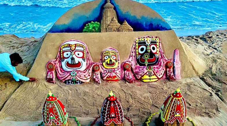 Jagannath Rath Yatra 2020: Sudarsan Pattnaik Creates Sand Art Celebrating The Annual Procession
