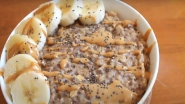 Peanut Butter Oatmeal For Weight Loss: Here&rsquo;s The Protein-Rich Breakfast Recipe For Vegans & Vegetarians (Watch Video)