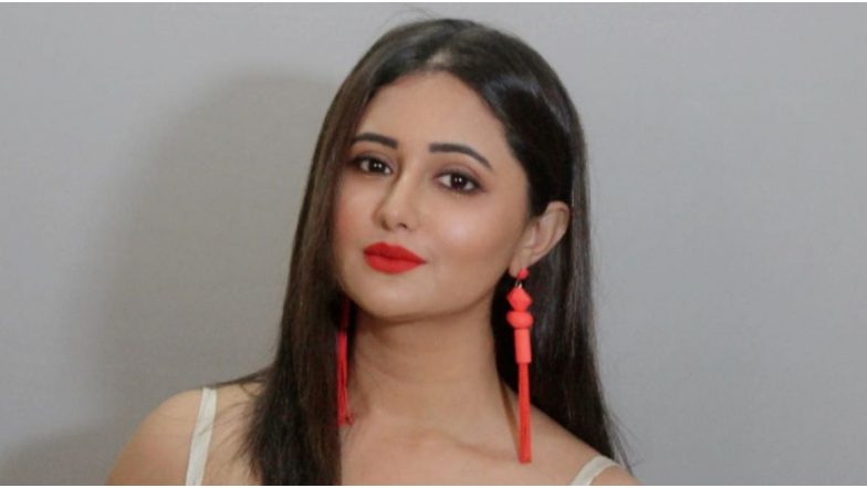 Rashami Desai Supports Indian Government’s Decision to Ban 59 Chinese Apps, Urges Fans to Stand United (Watch Video)