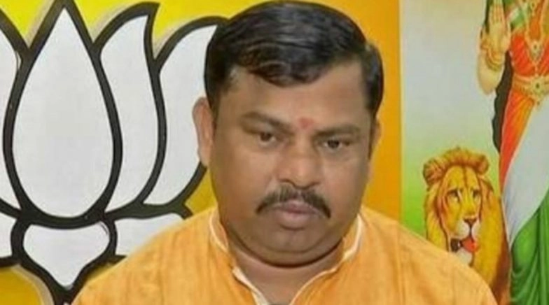 Modi Govt Will Give Strong Answer to China Unlike Congress That Bowed Down in 1962: BJP Leader