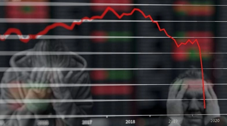 UK Economy Slips to First Technical Recession As Economy Shrinks 20.4% in Q2 