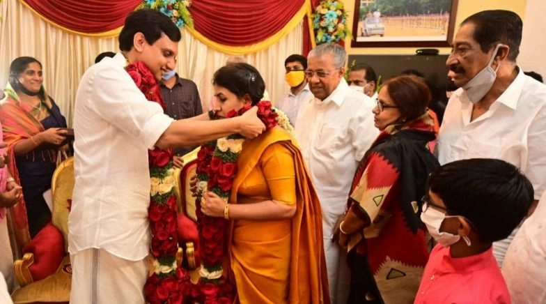 T Veena, Daughter of Kerala CM Pinarayi Vijayan Marries DYFI President Riyas, View Pics