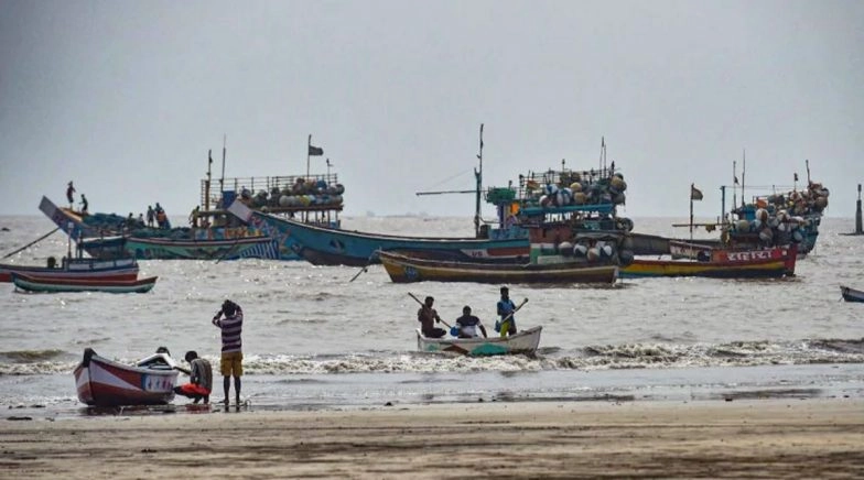Cyclone Nisarga: 10 Sailors Rescued Off Ratnagiri Coast Amid High Tide and Heavy Rain