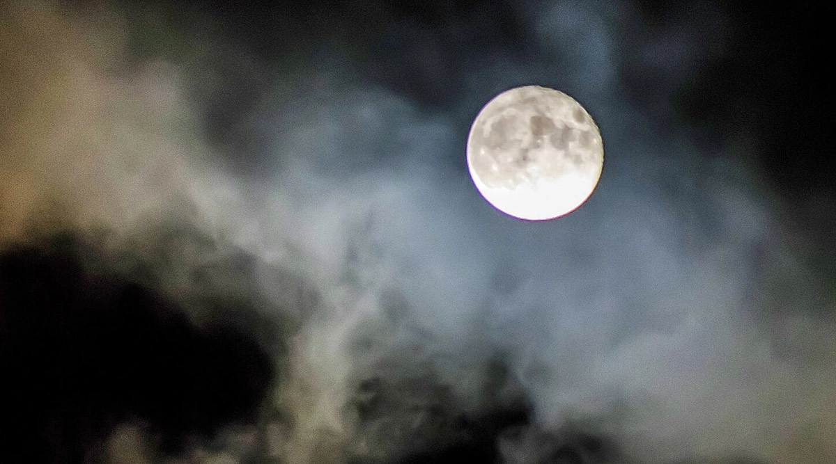 Penumbral Lunar Eclipse 2020 Live Streaming In India Know Time In Ist And How To Watch This Celestial Event Online For Free Latestly