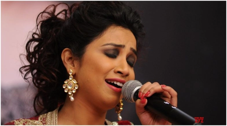 Shreya Ghoshal is Humbled to Celebrate 10 Years of Shreya Ghoshal Day