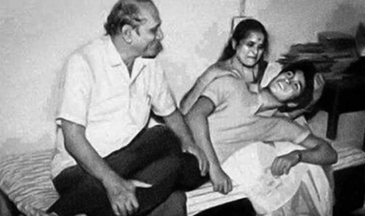 Sachin Tendulkar Gets Nostalgic on Global Parents Day