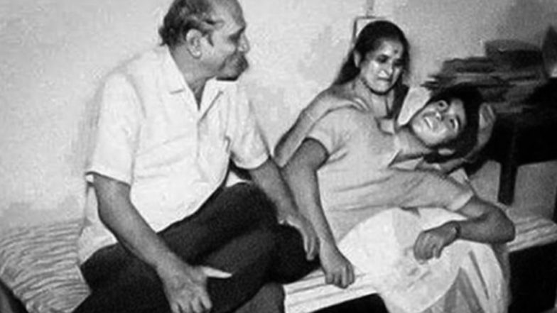 Sachin Tendulkar Gets Nostalgic on Global Parents Day, Shares a Rare Black & White Photo With his Parents