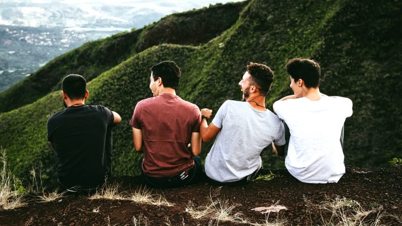 Happy Friendship Day 2020: How to Make Peace With A Friend After Fight? Things to Do When Your BFF is Mad at You!