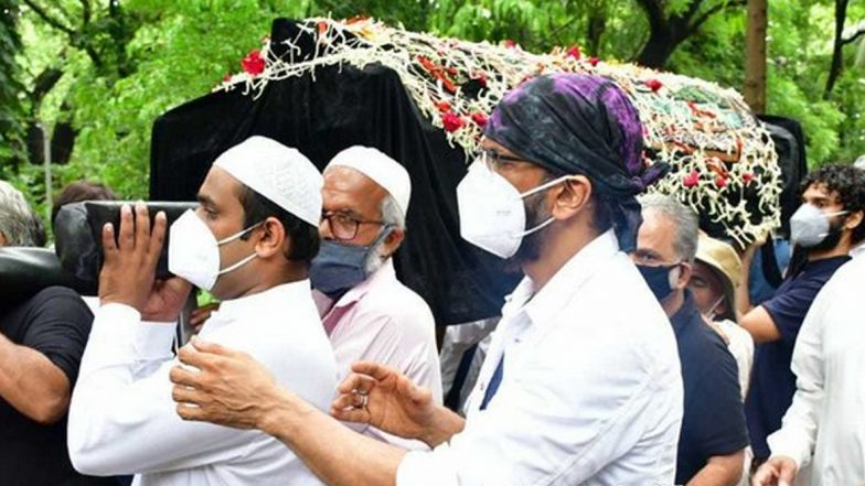 Jagdeep Funeral: Sons Naved, Jaaved Jaaferi Along With Johnny Lever Pay Last Rites of Late Actor at Mumbai’s Mazgaon Cemetery