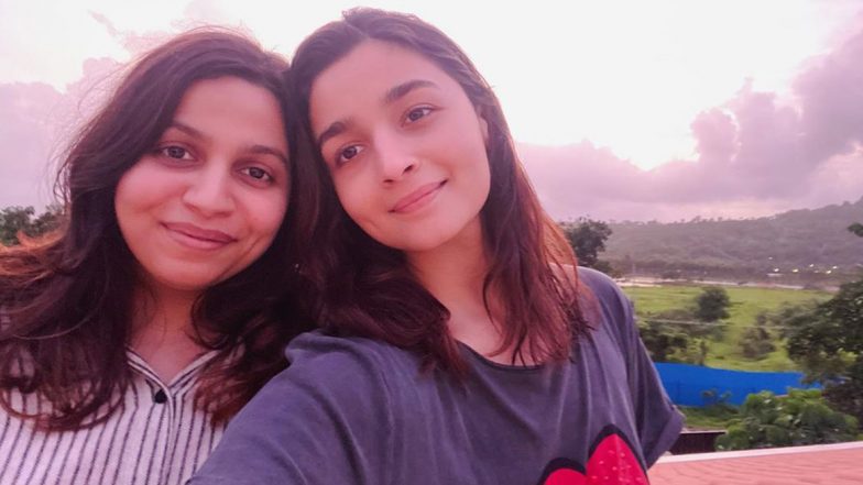 Alia Bhatt Enjoys a Pink Sunset and Cool Breeze With Sister Shaheen Bhatt in a Beautifully Calming Click! (View Post)
