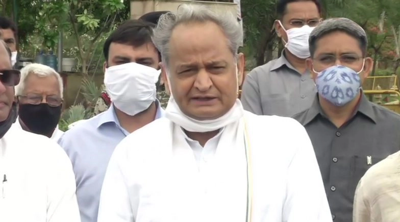 Rajasthan CM Ashok Gehlot Accuses Governor of Being 'Under Pressure' for Not Calling Assembly