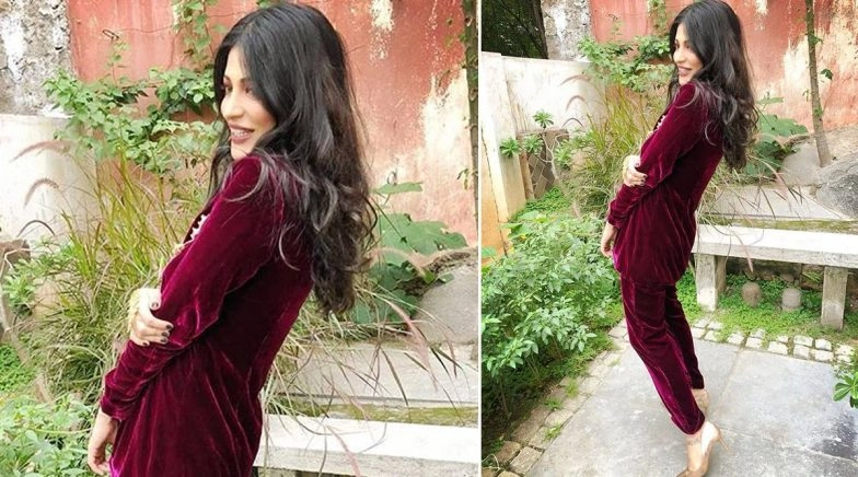 Shruti Haasan Is Mastering the Art of Giving Herself the Awkward Hug (View Post)