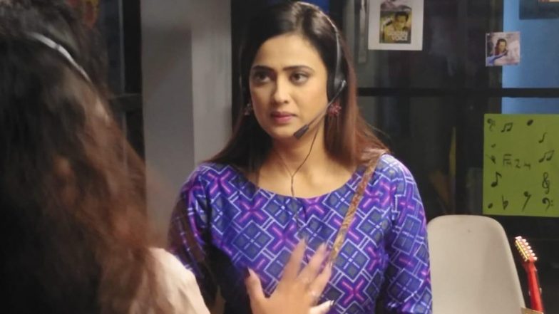 Mere Dad Ki Dulhan: Shweta Tiwari Re-Lives Her Radio Jockey Days After Doing a Gig on Sony TV Show