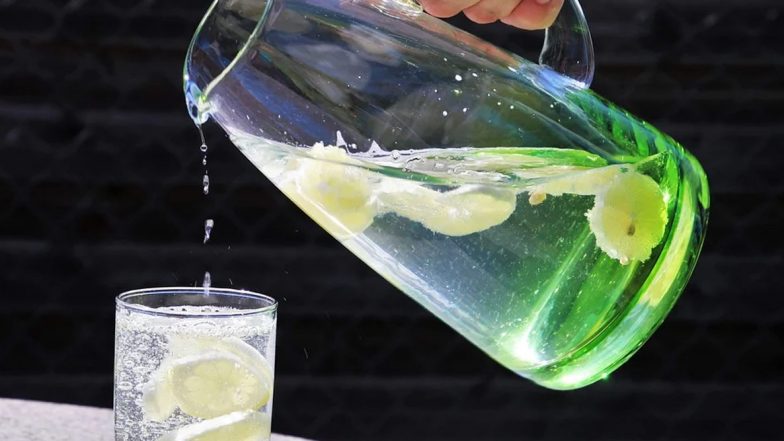 Morning Routine: From Weight Loss to Smooth Digestion, Here Are Five Reasons to Have a Glass of Hot Water First Thing in the Morning