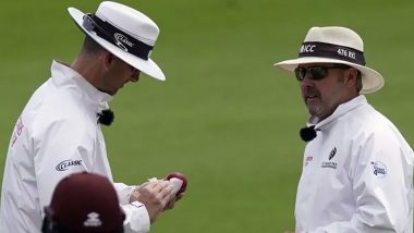 ENG vs WI, 2nd Test 2020: Dominic Sibley Breaks ‘No Saliva’ Rule, Umpires Disinfect the Ball