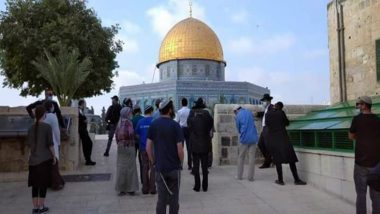 Israel Closes Al-Aqsa Mosque's Eastern Gate, Muslim Waqf Head Warns of 'Religious War'