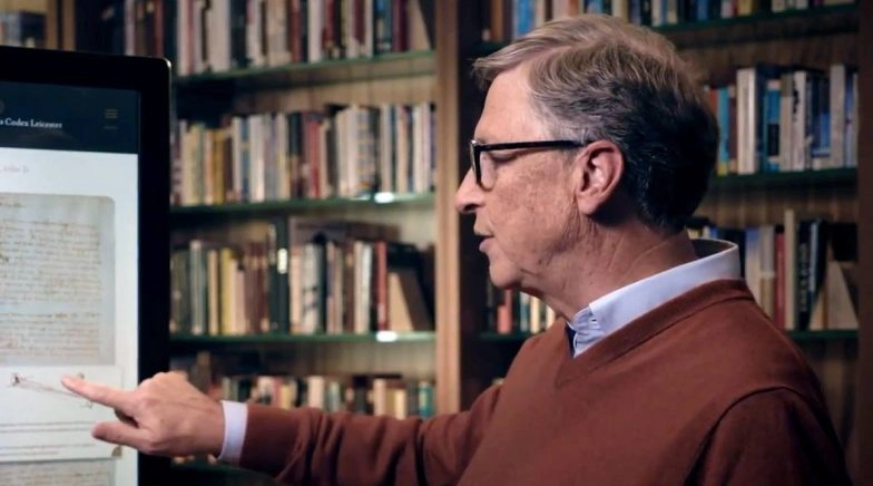 Bill Gates Unhappy With US Handling of COVID-19 Crisis, Says 'Politicisation' of Face Masks Among Reasons