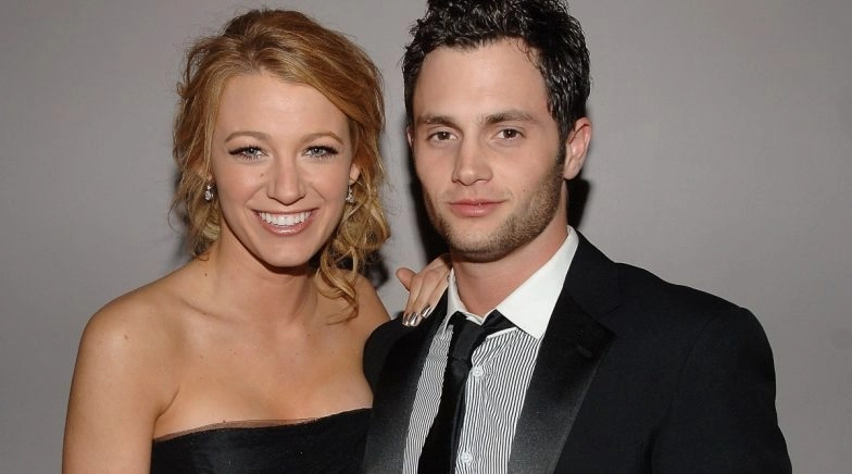 Penn Badgley Reveals Blake Lively Gifted Him His First iPhone During Gossip Girl Shoot 