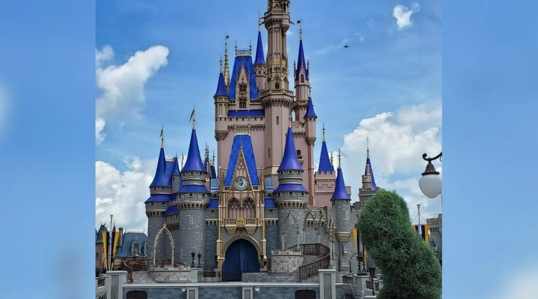 Walt Disney World Unveils Makeover of Royal Cinderella Castle, View Pics 