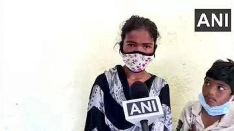 Labourer’s Daughter Bharti Khandekar Gets Flat for Securing First Division in Class 10 Exams in Indore